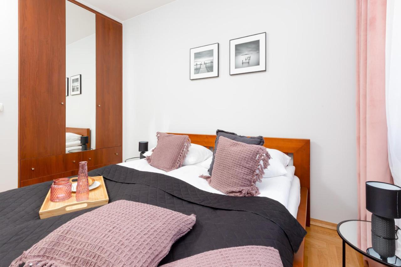 Mokotow Apartment Bluszczanska By Noclegi Renters Варшава Экстерьер фото